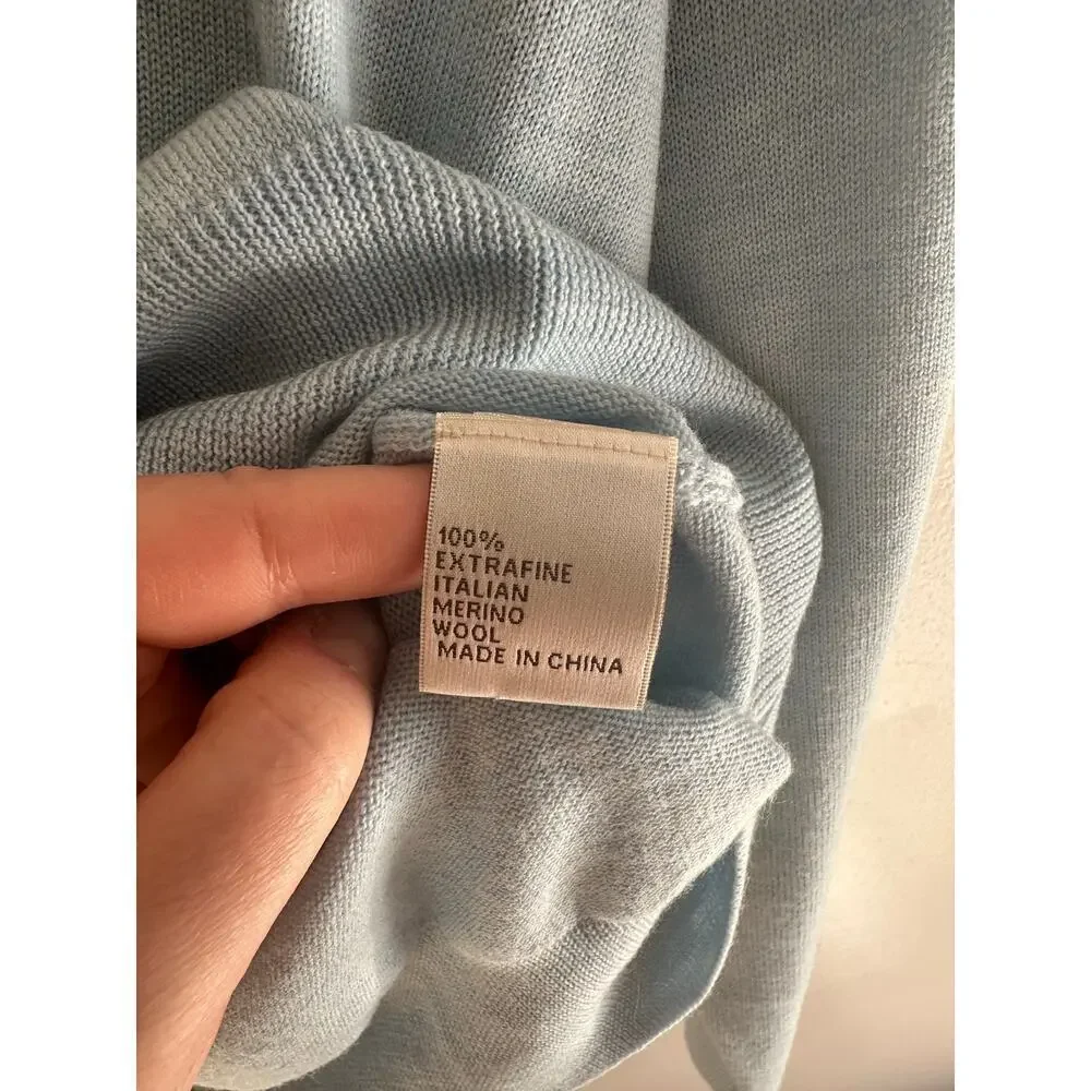 Peter Millar UNC Tarheels 100% Merino Wool V-Neck Long Sleeve Sweater Size XL